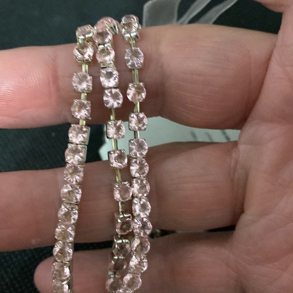 Vintage Set of 4 Pink Ice expandable bracelets - Picture 2 of 6